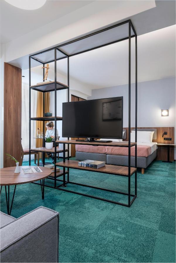 Hotel Tim'S Skopje Ngoại thất bức ảnh